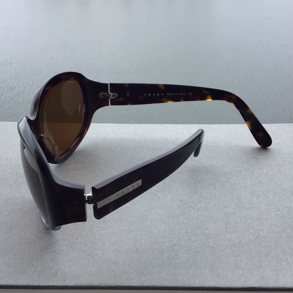 Prada Tortoise Sunglasses SPR 01E 2AU 3N1 Made in Italy - Picture 11 of 15